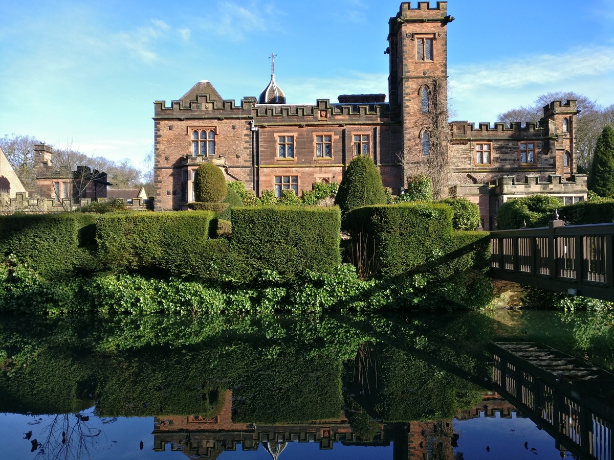 Sunny, building with reflection